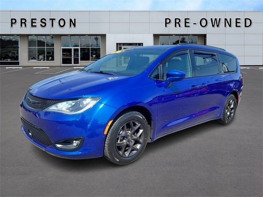 2019 Chrysler Pacifica Touring L Plus in Lewes, DE - Moke America of Lewes
