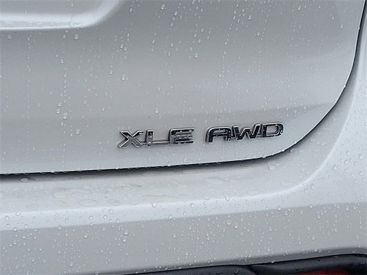 2022 Toyota Highlander XLE in Lewes, DE - Moke America of Lewes